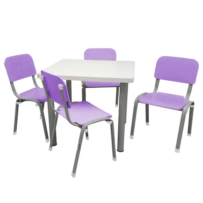 Mesa Lisa com 4 Cadeiras WP Kids Lilás